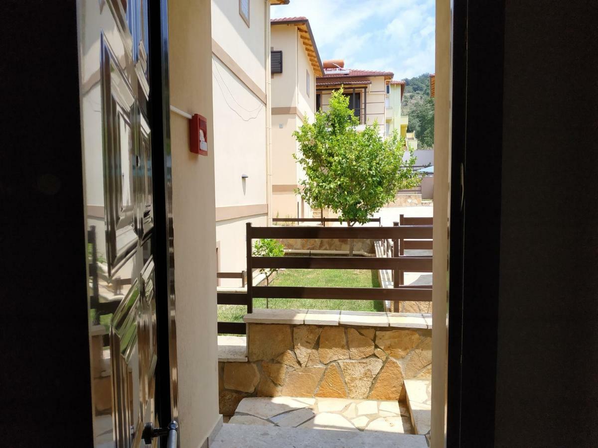 Angeo Apartments Sívota Exterior foto